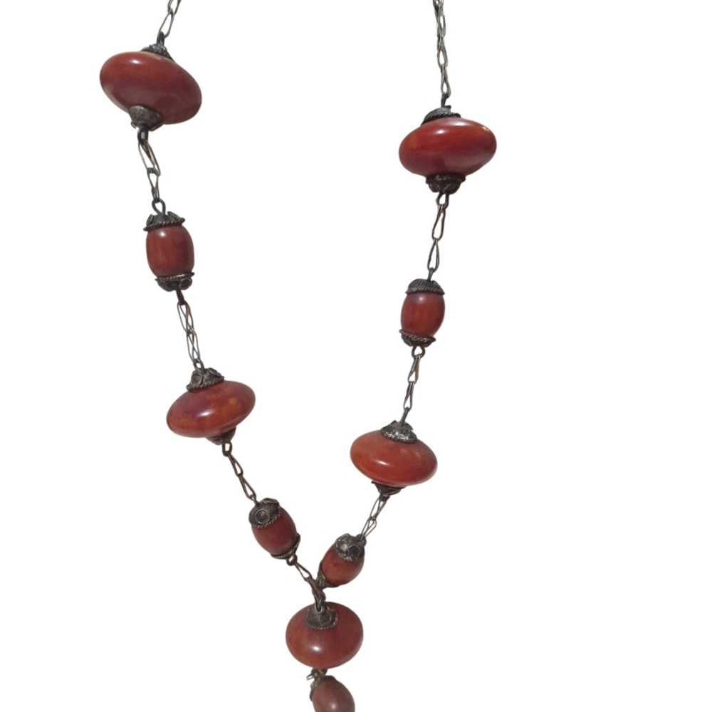 Vtg Cherry Red Bakelite Beaded Station Necklace 32" 100g Silver Tone Chain - Picture 11 of 12